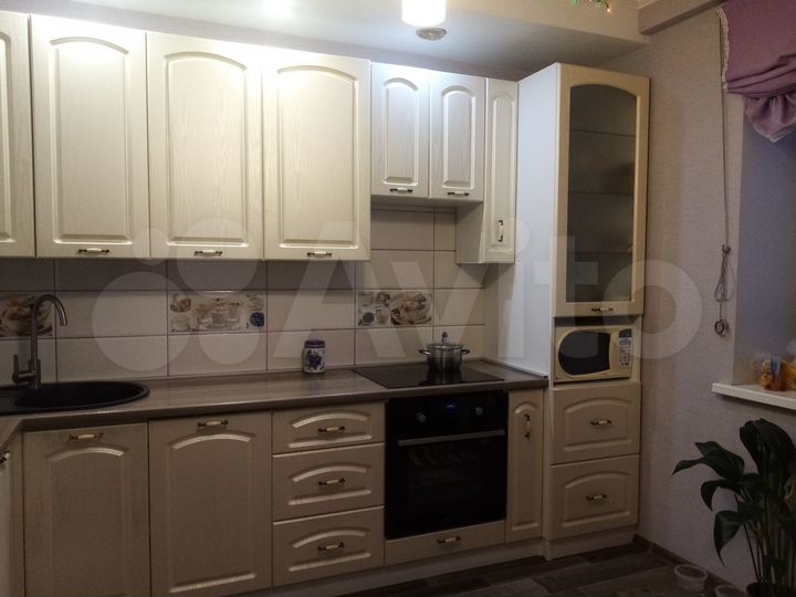 2-к. квартира, 62,5 м², 12/13 эт.