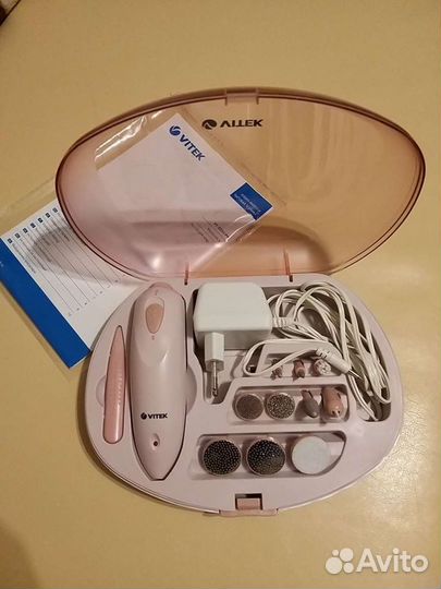 Маникюрный набор Vitek