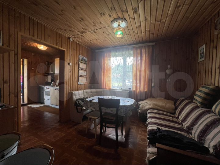 Дом 48,6 м² на участке 19,5 сот.