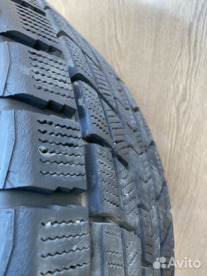 Dunlop Winter Maxx SJ8 275/50 R21