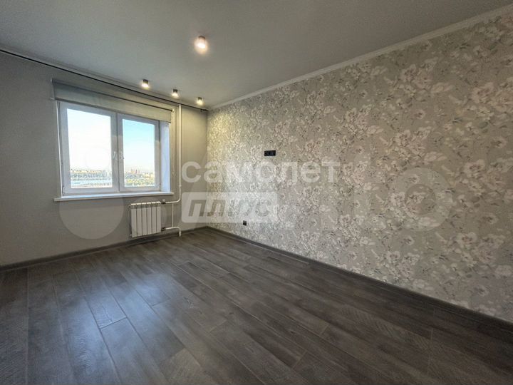 2-к. квартира, 79 м², 17/17 эт.