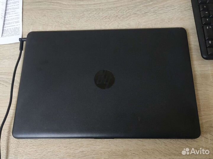 Ноутбук HP 15-rb040ur