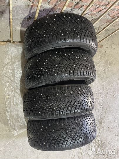 Nokian Tyres Hakkapeliitta 8 225/50 R17