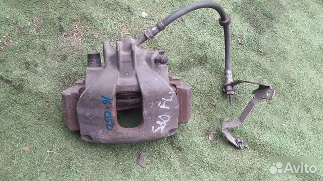 Суппорт передний левый Volvo S80 B6294S2