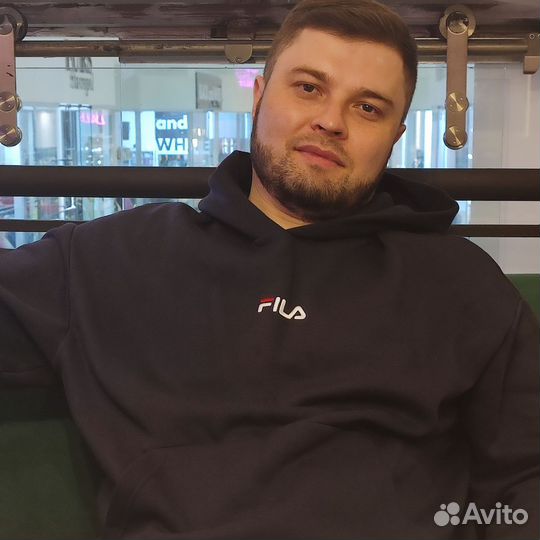 Продавец,администратор,бариста
