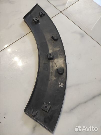 Накладка двери Mini Countryman 10-16г 73307