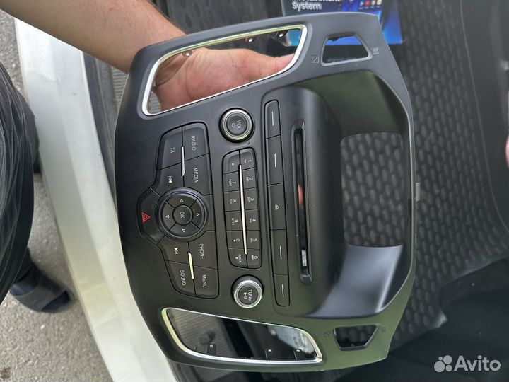 Штатная магнитола ford focus 3 рестайл