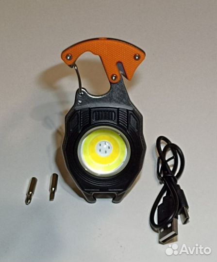 Фонарик многофункциональный с карабином, магнитом