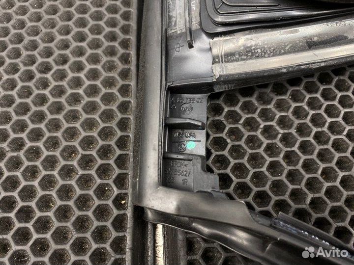 Уплотнитель стекла Mercedes-Benz Ml-Class W166