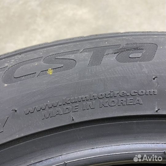 Kumho Ecsta PS71 235/65 R17 108V