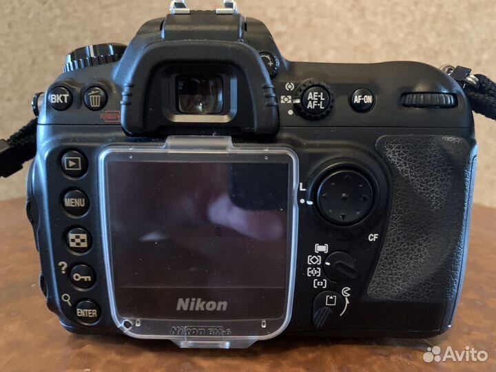 Зеркальный фотоаппарат nikon