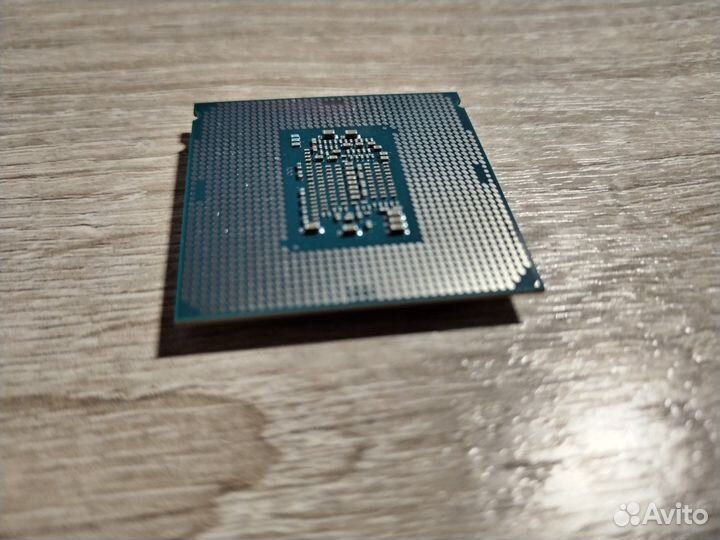 Процессор Intel Pentium G4560