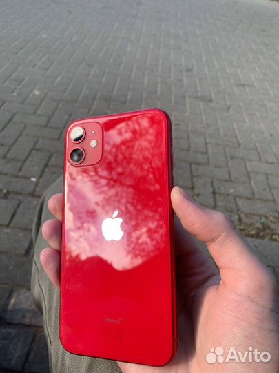 iPhone 11, 64 ГБ