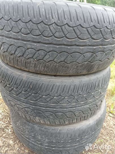 Yokohama Parada Spec-X 275/40 R20