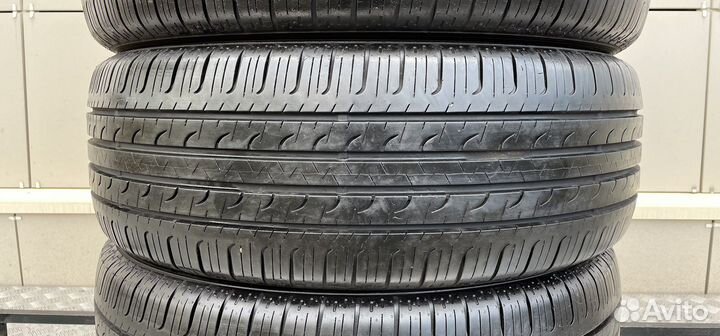 Goodyear EfficientGrip SUV 4x4 225/55 R19