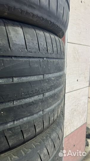 Bridgestone Potenza Sport 295/35 R21