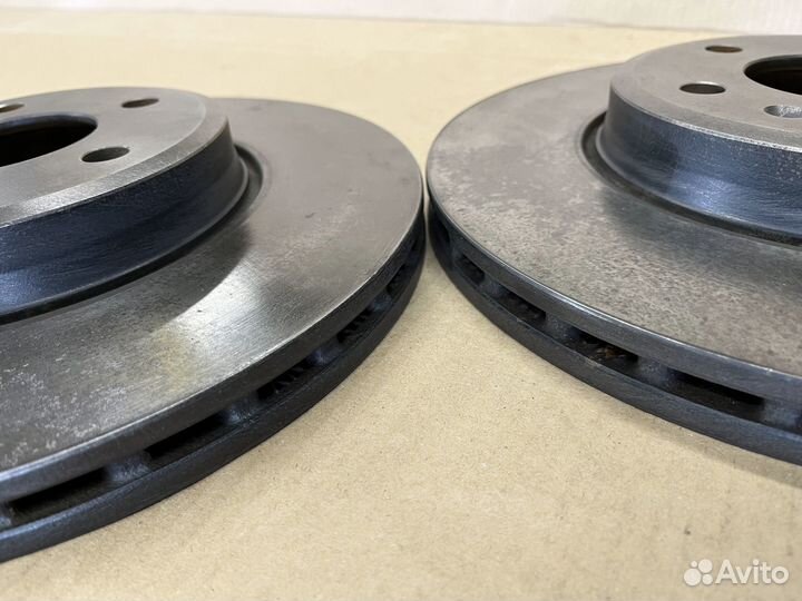 Диски тормозные передние оригинал Ауди А4 Б9 А5 8Т