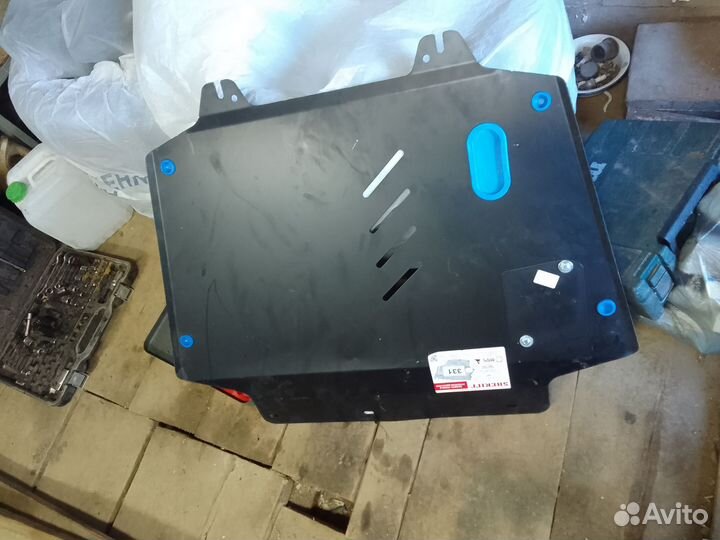 Защита двигателя Киа карнивал 2 (до 2014 года)