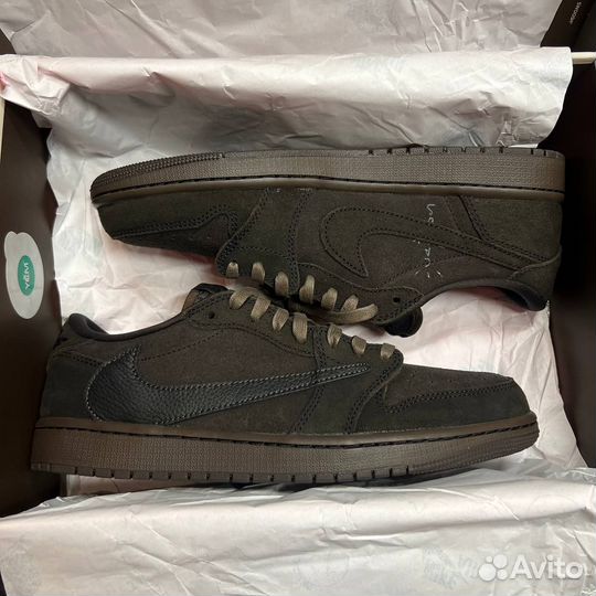 Travis Scott x Jordan 1 Low Velvet Brown (9.5us)