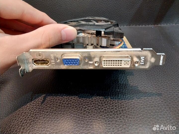 Видеокарта Gigabyte gt 440 1Gb