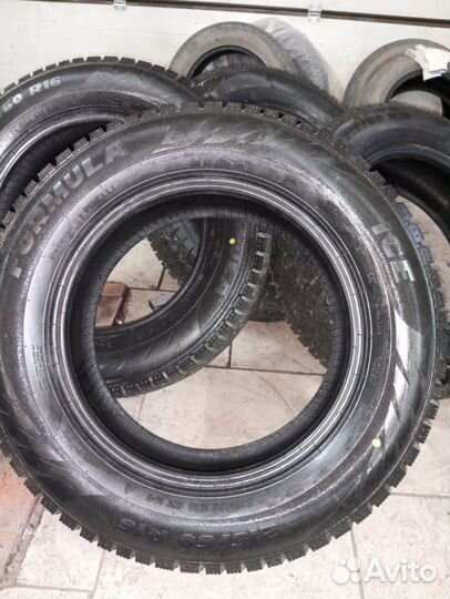 Pirelli Formula Ice 215/60 R16 91V