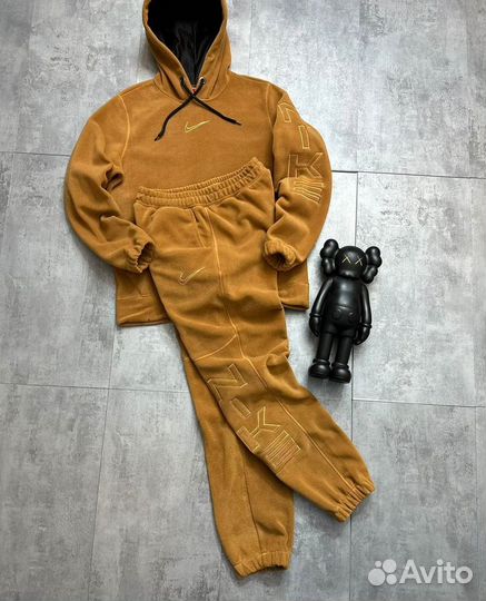 Спортивный костюм Nike