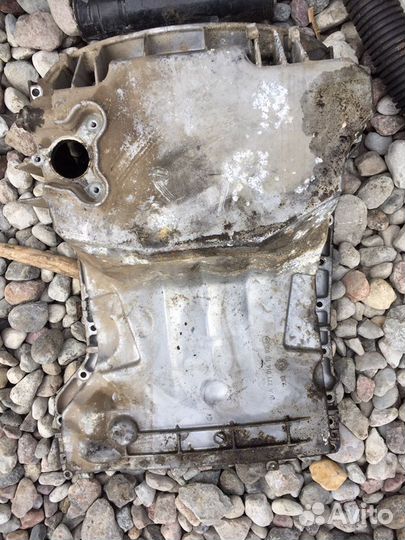 Поддон картера на мерседес мотор М271