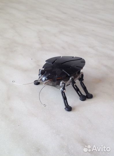 Мини-роботы HexBug с датчиками, дист. управлением