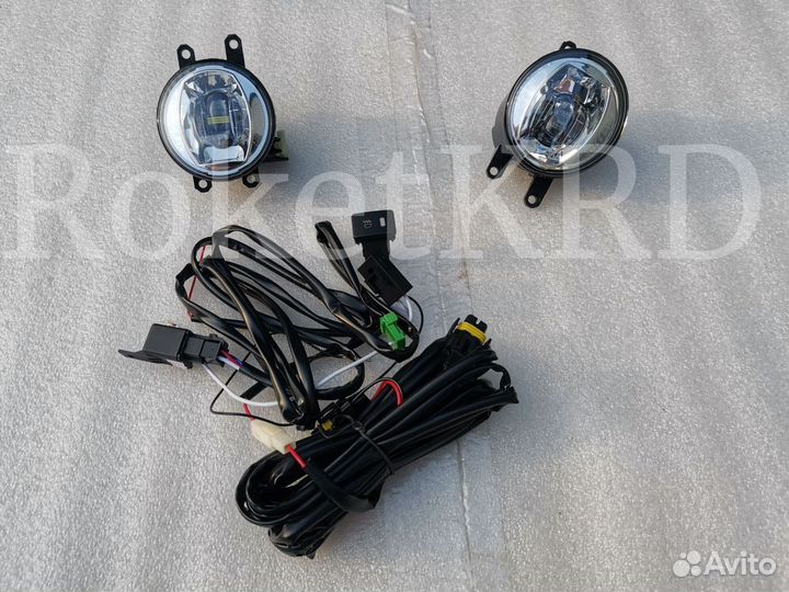 Туманки Lexus / Toyota LED Супер яркие в Наличии