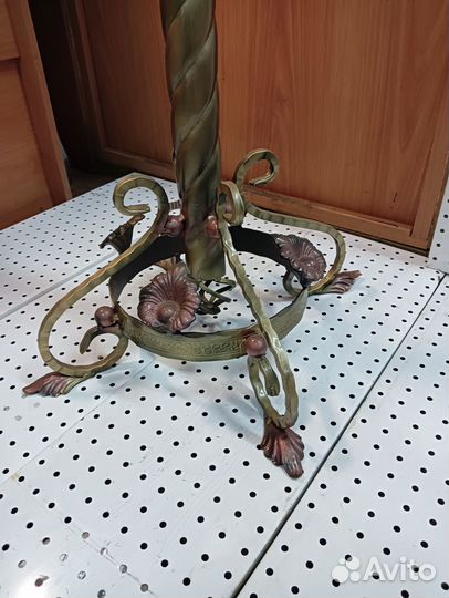 Напольные церковные подсвечники