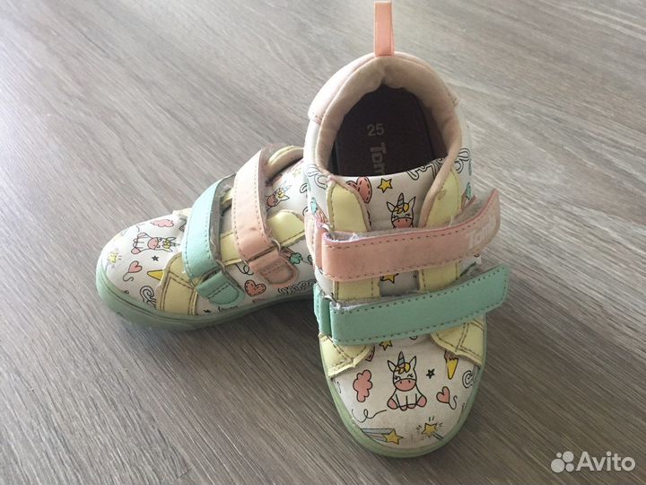 Кроссовки детские 25 размер