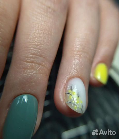 Мастер маникюра и педикюра