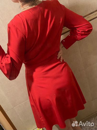Платье женское легкое вечернее красное