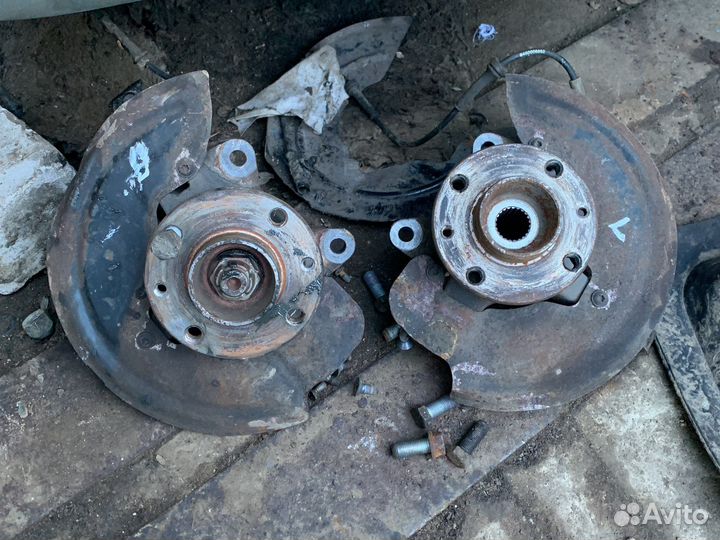 Цапфы лада веста