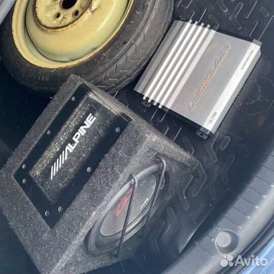 Сабвуфер alpine
