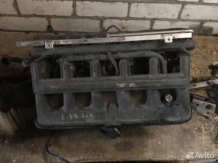 Коллектор впускной в сборе бмв е39