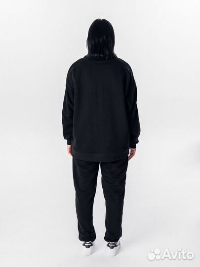 Спортивный костюм новый женский М