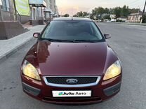 Ford Focus 2.0 MT, 2005, 300 000 км, с пробегом, цена 620 000 руб.