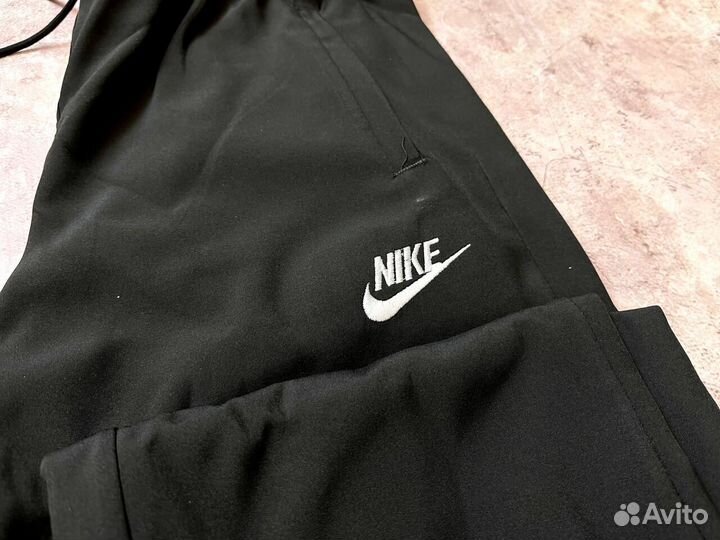 Спортивные костюмы Nike