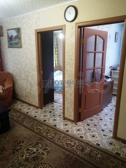 4-к. квартира, 58 м², 1/3 эт.