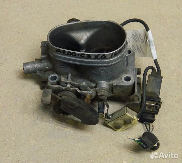 Заслонка дроссельная Audi 100 C3 2.1 KG