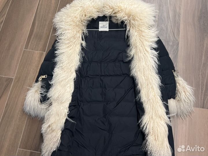 Пуховое пальто женское