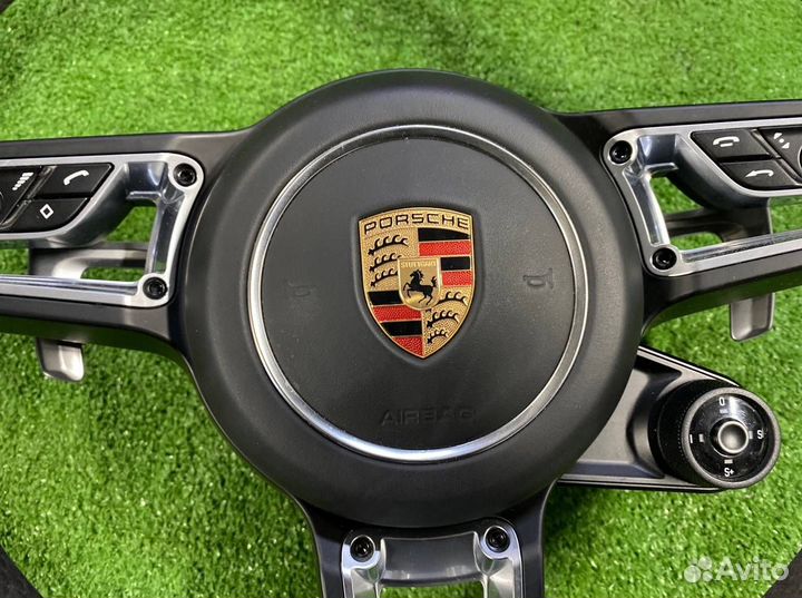 Руль Porsche 911 991