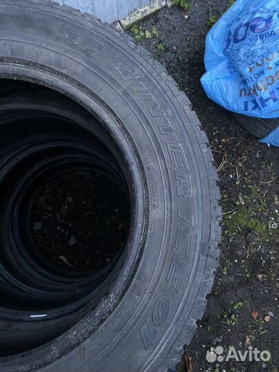 Dunlop SP Winter Ice 01 225/65 R17