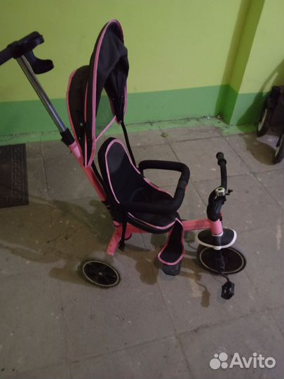 Трехколесный велосипед