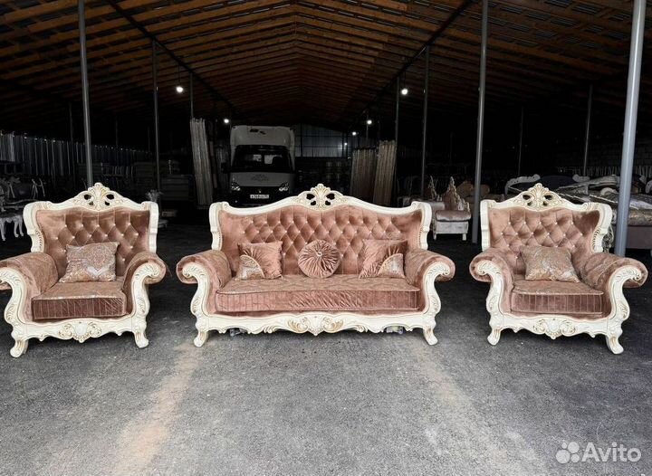 Диван в дом