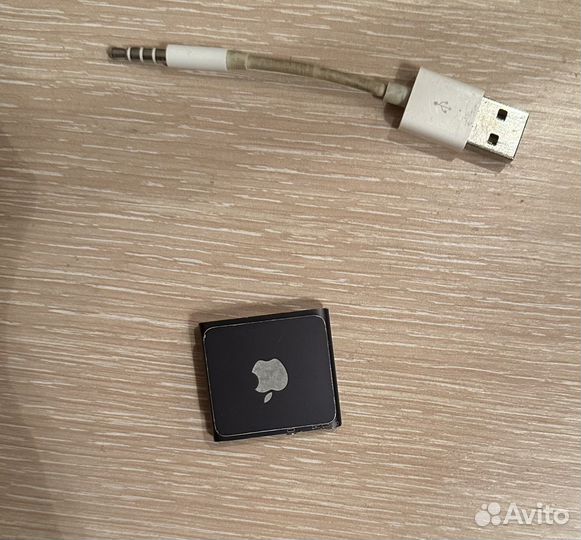Мр3-плеер Apple iPod Shuffle 4