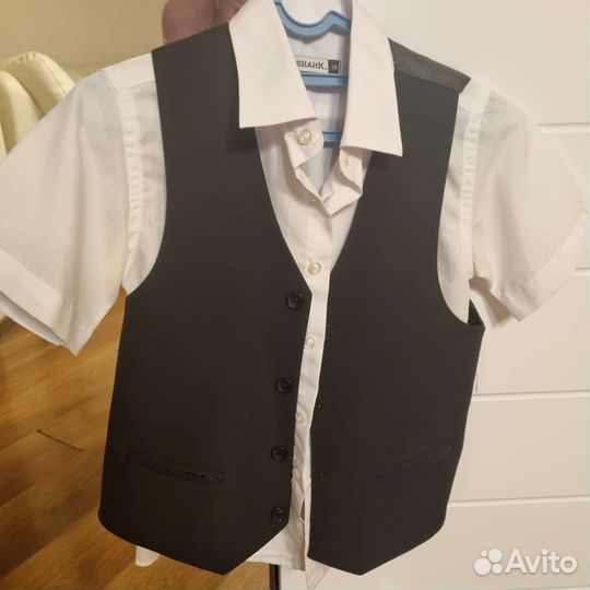 Костюм на мальчика 4 в одном