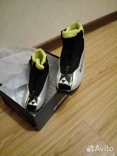 Лыжные ботинки fischer спринт р.36