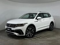 Новый Volkswagen Tiguan L 2.0 AMT, 2024, цена от 5 910 000 руб.